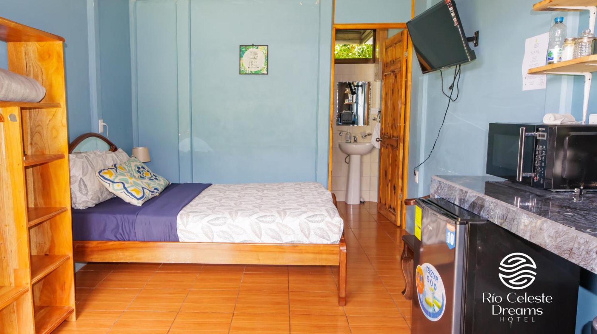 Rio Celeste Dreams Bijagua Exterior photo